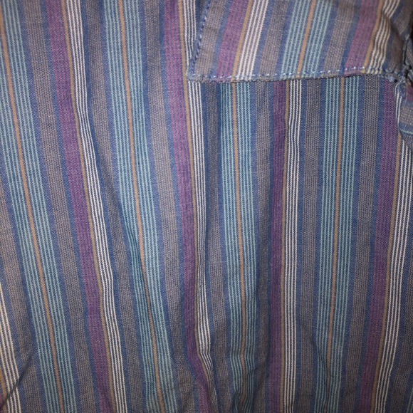 Calvin Klein Button Up - Picture 4 of 4